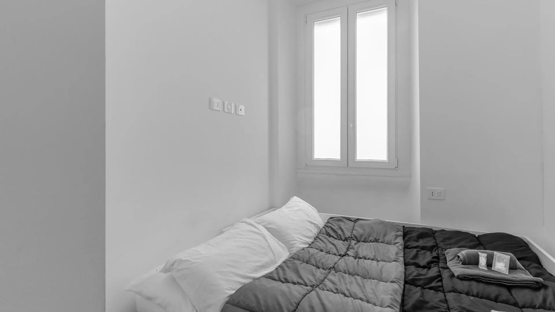 Cre9 -Loreto - Duomo- Central - Modern - Milaan 0*,